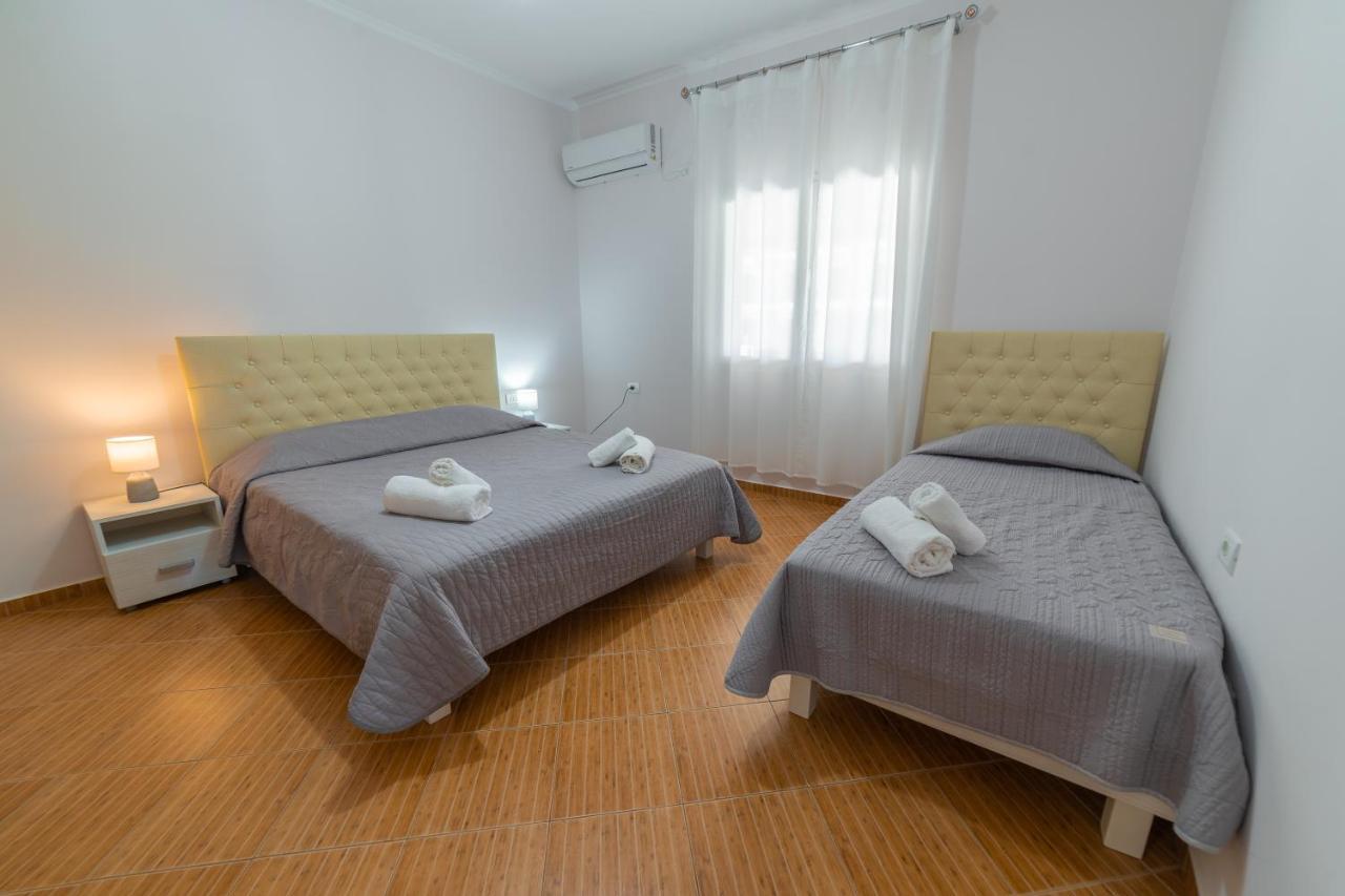 Dajana Apartments Εξαμίλιο Εξωτερικό φωτογραφία